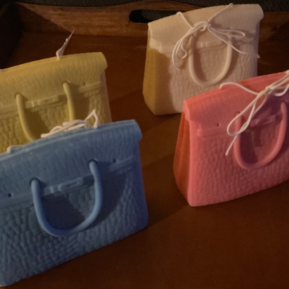 Purse Candle - Picture 7 of 12